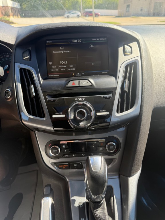 2012 Ford Focus Image 21