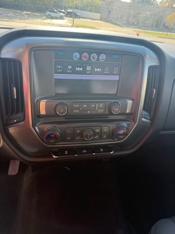 2018 Chevrolet Silverado 1500 Image 14