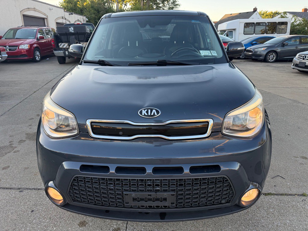 2016 Kia Soul Image 2