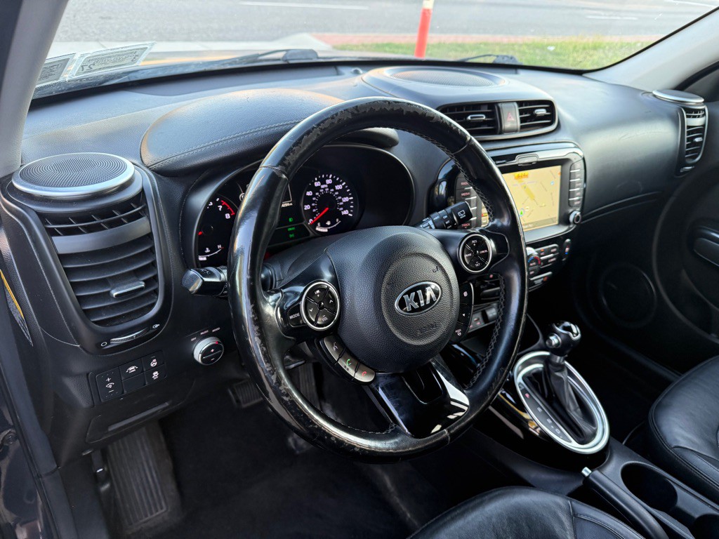 2016 Kia Soul Image 13