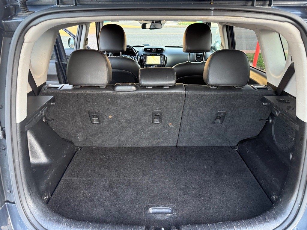 2016 Kia Soul Image 16