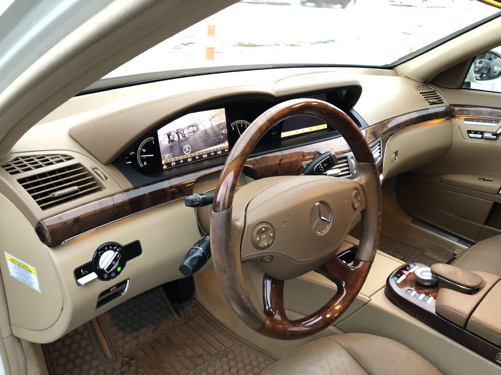 2008 Mercedes-Benz S-Class Image 12