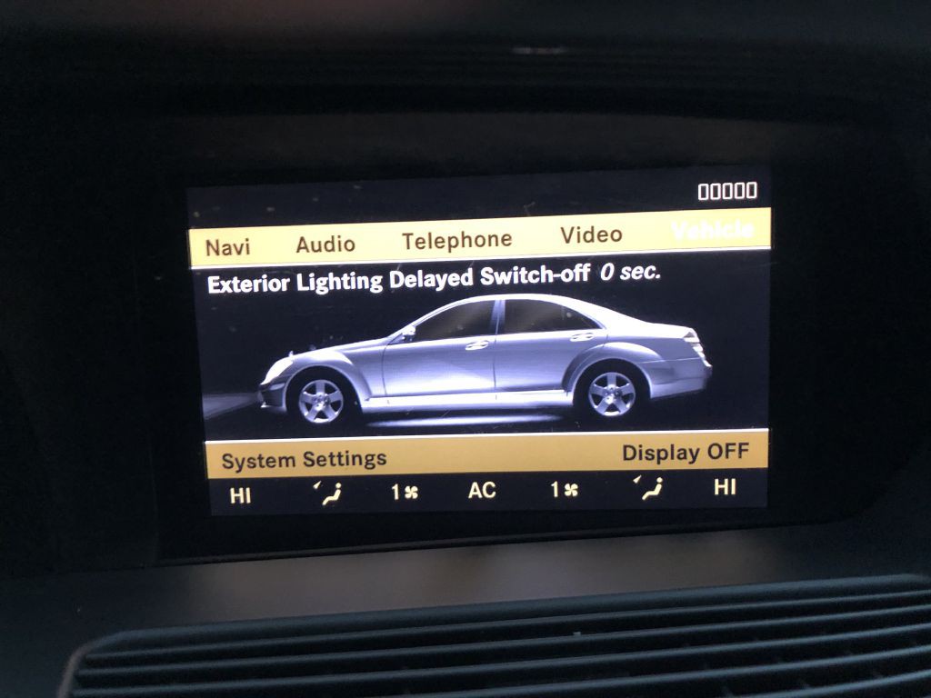 2008 Mercedes-Benz S-Class Image 24