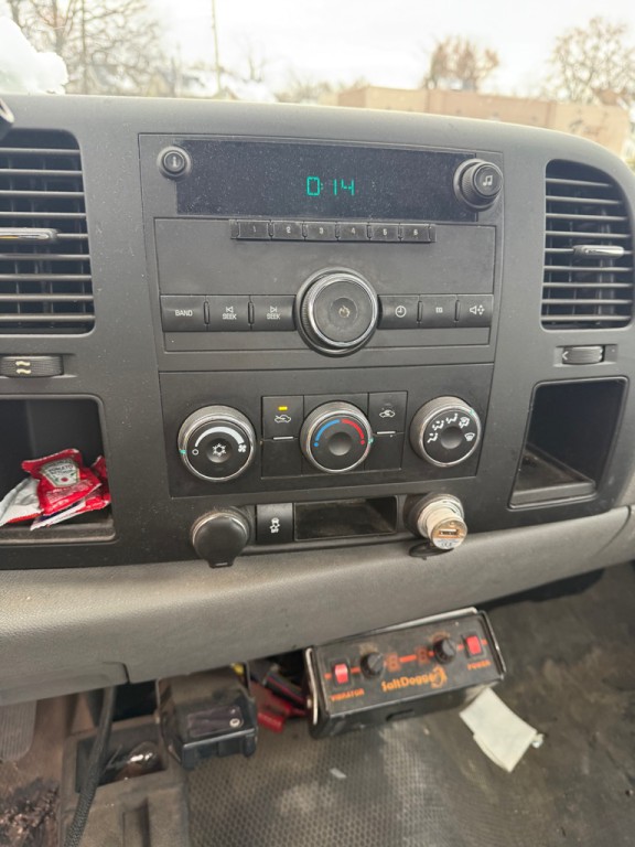 2012 Chevrolet Silverado 1500 Image 17