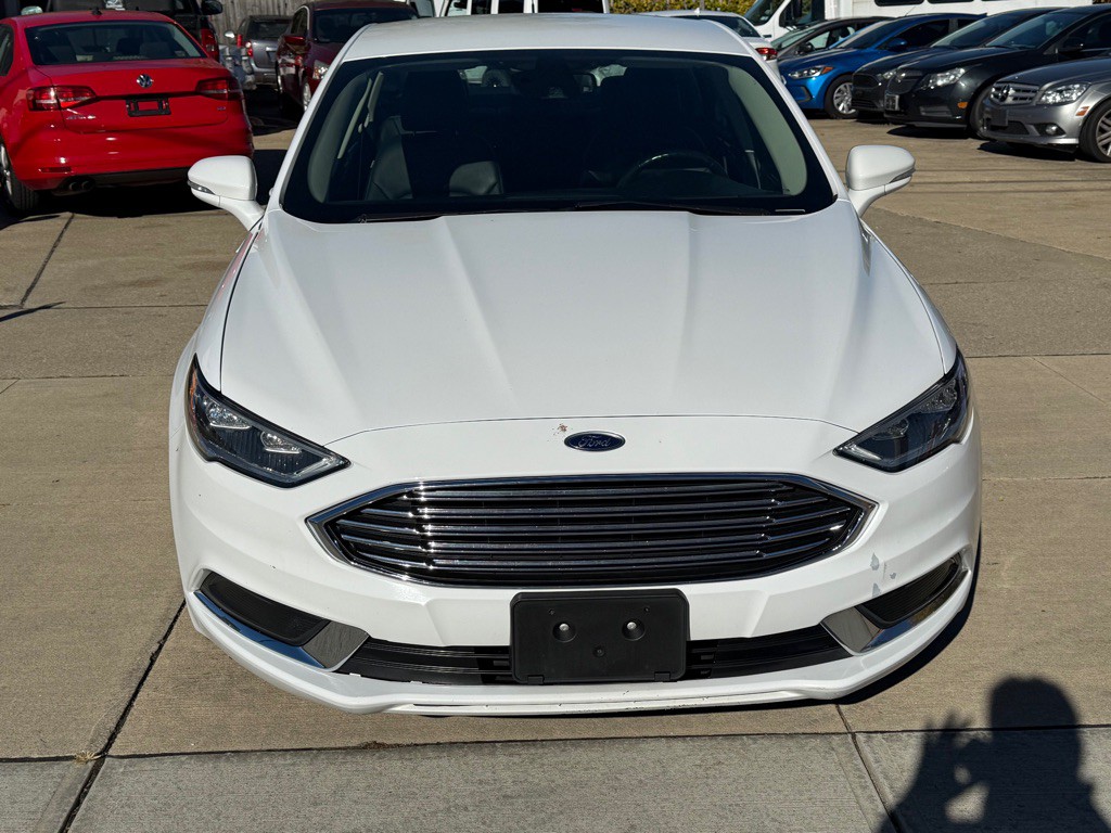 2018 Ford Fusion Image 2