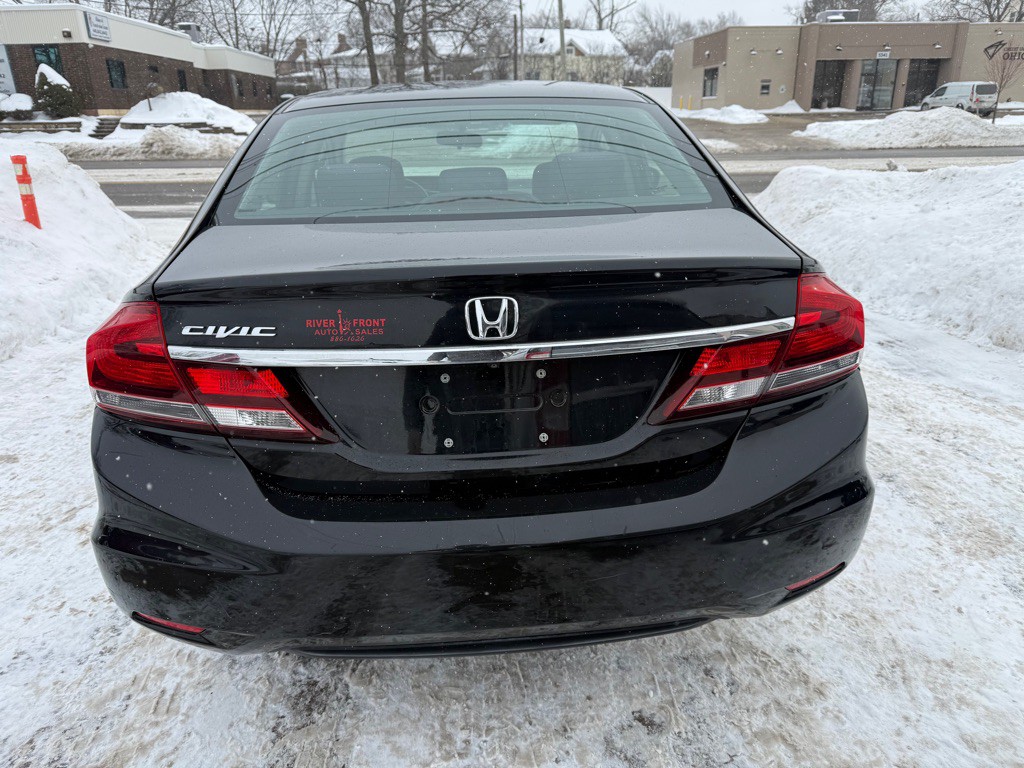 2015 Honda Civic Image 10