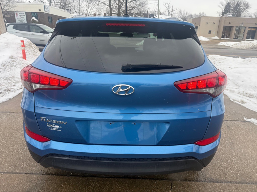 2016 Hyundai Tucson Image 8