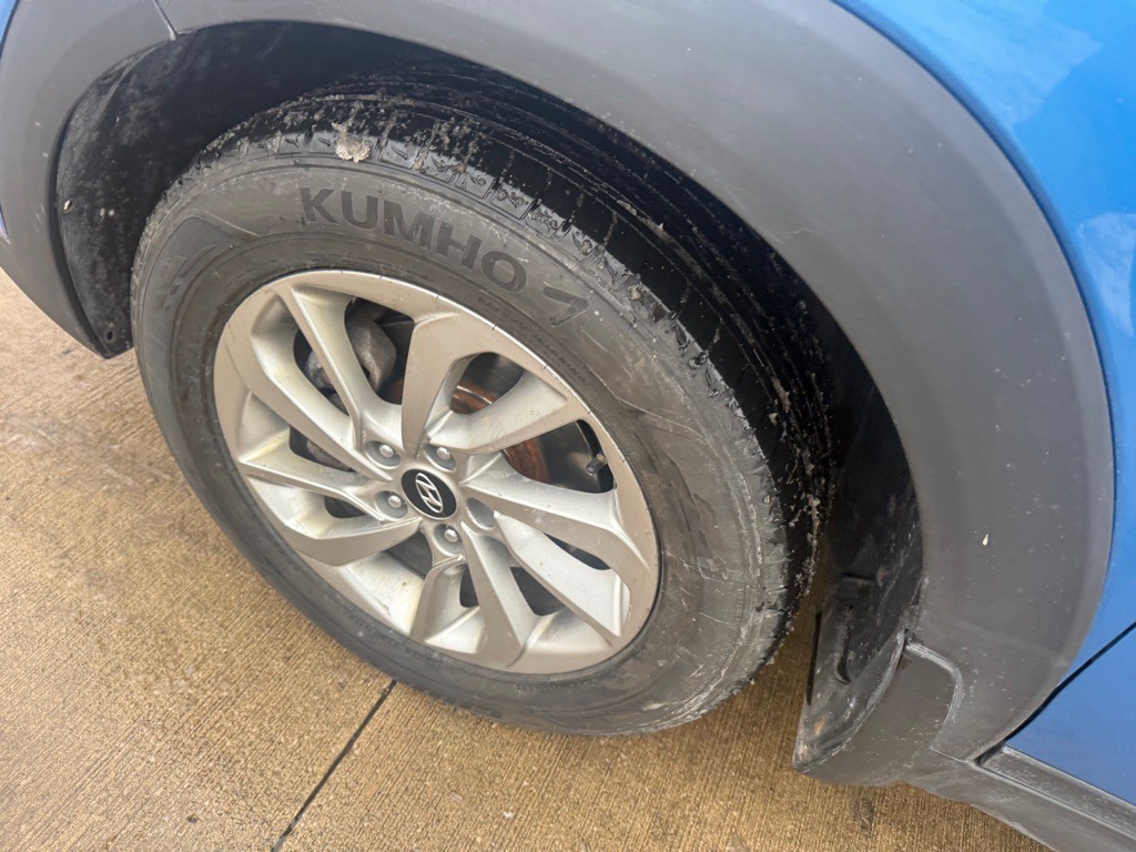 2016 Hyundai Tucson Image 11