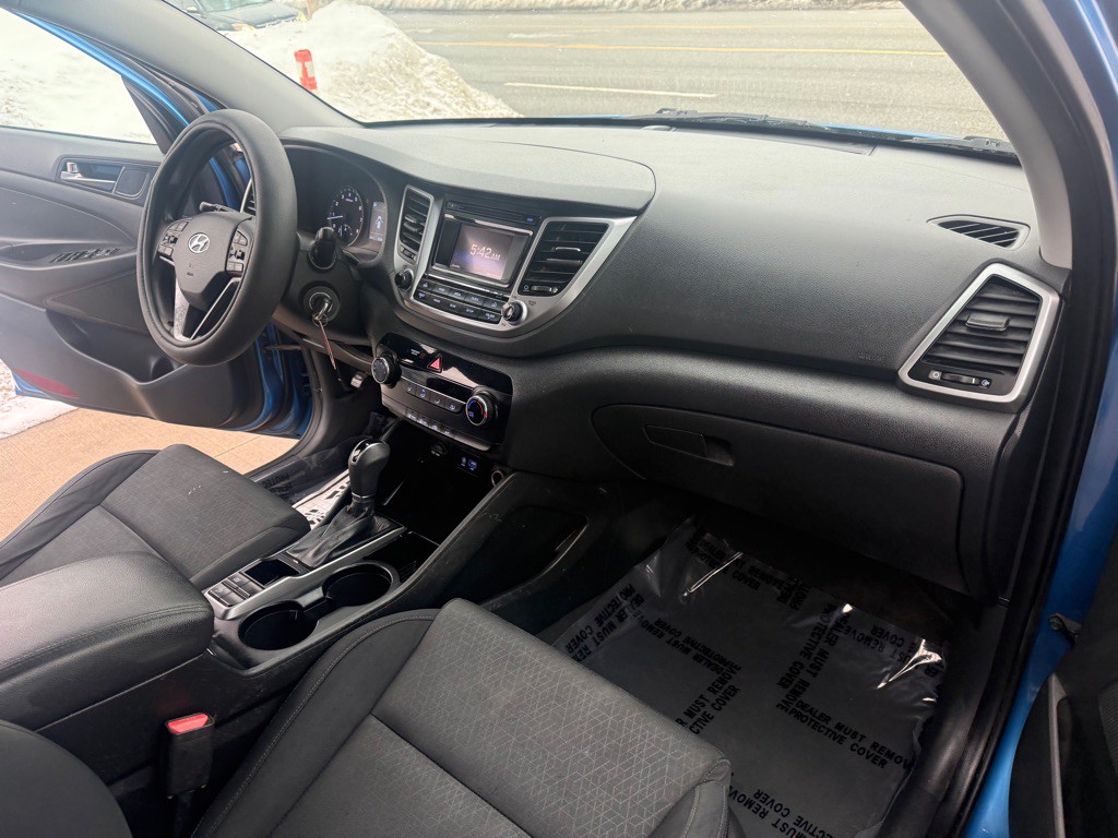 2016 Hyundai Tucson Image 19