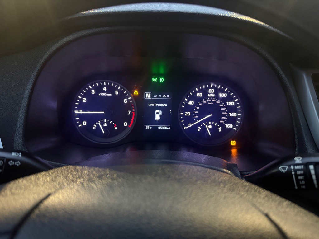 2016 Hyundai Tucson Image 26