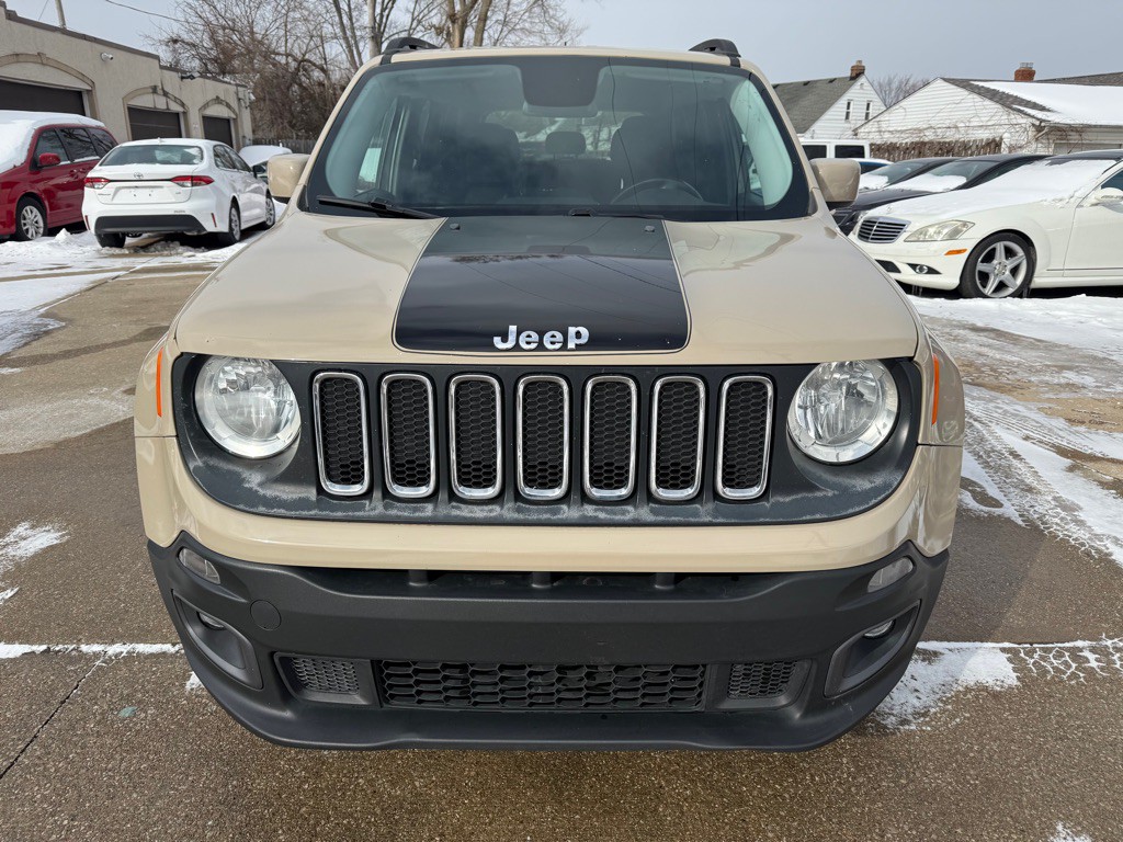 2016 Jeep Renegade Image 2