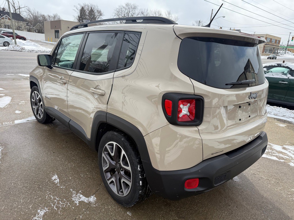 2016 Jeep Renegade Image 8