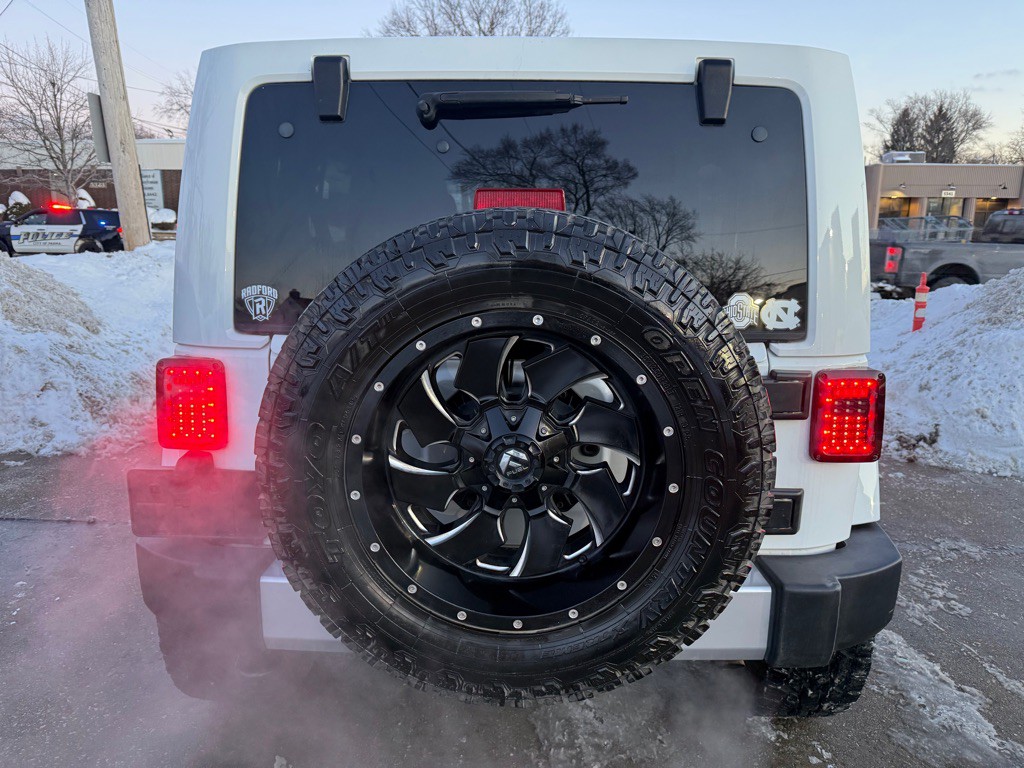 2015 Jeep Wrangler Unlimited Image 9