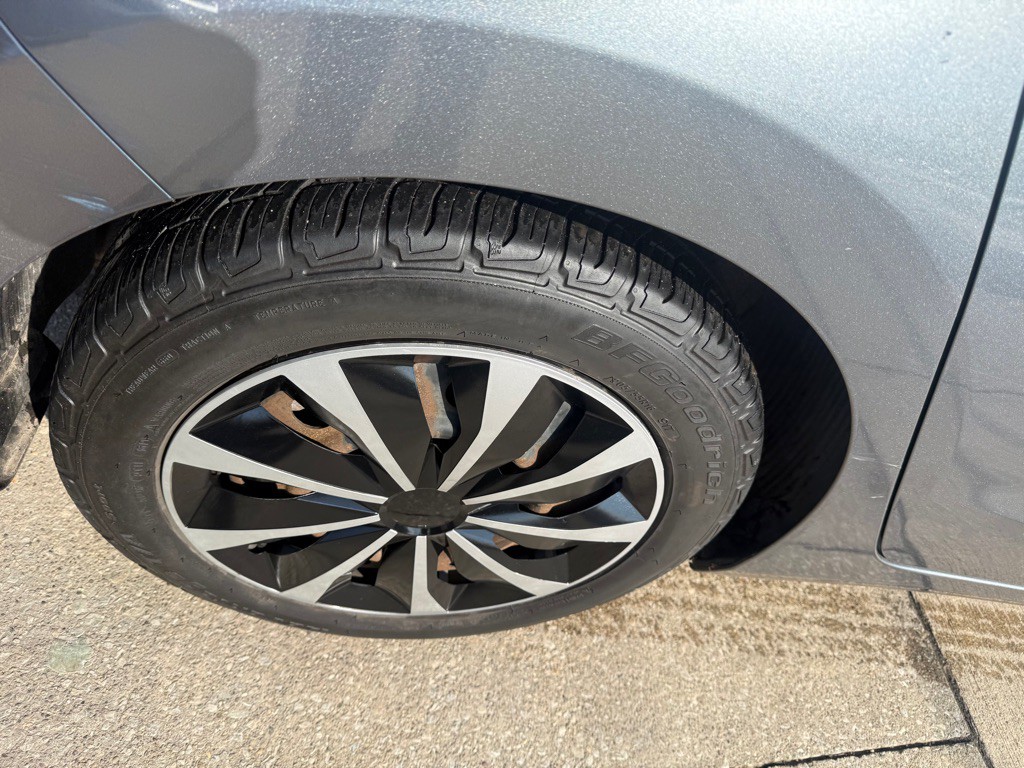 2016 Hyundai Elantra Image 5