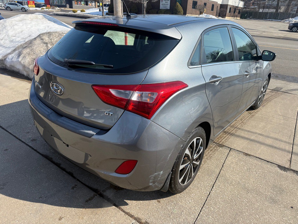 2016 Hyundai Elantra Image 6