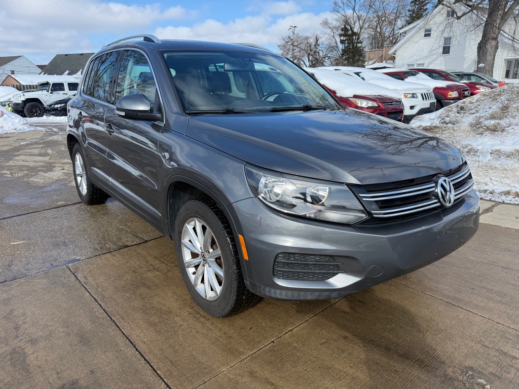2017 Volkswagen Tiguan Image 3