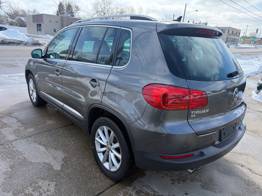 2017 Volkswagen Tiguan Image 8