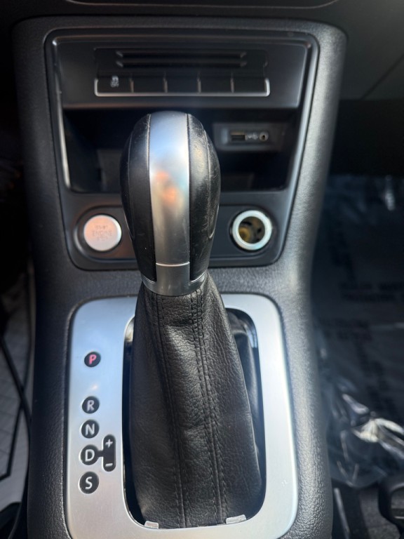 2017 Volkswagen Tiguan Image 19