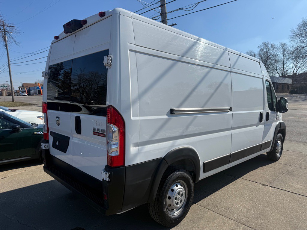 2022 RAM Promaster Image 8