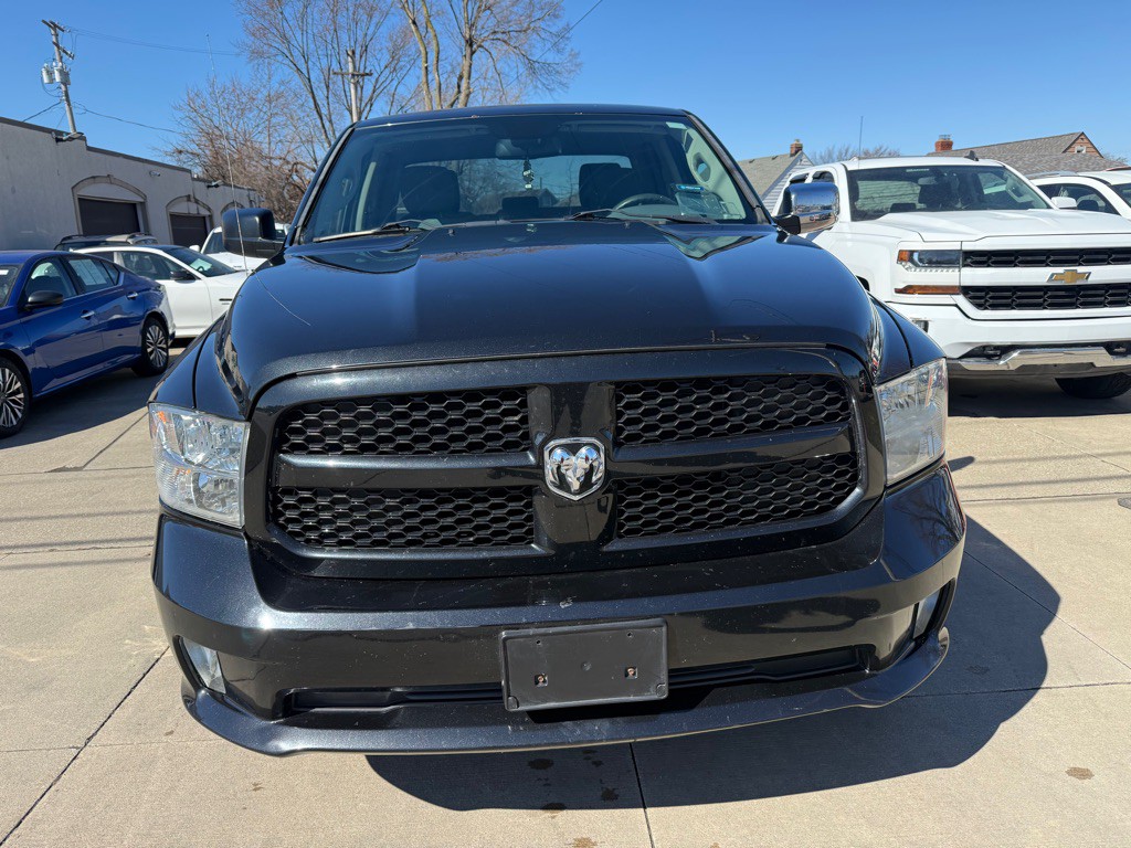 2015 RAM 1500 Image 2