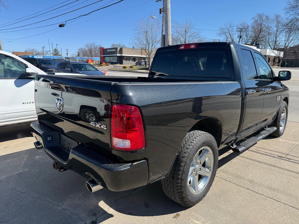 2015 RAM 1500 Image 7