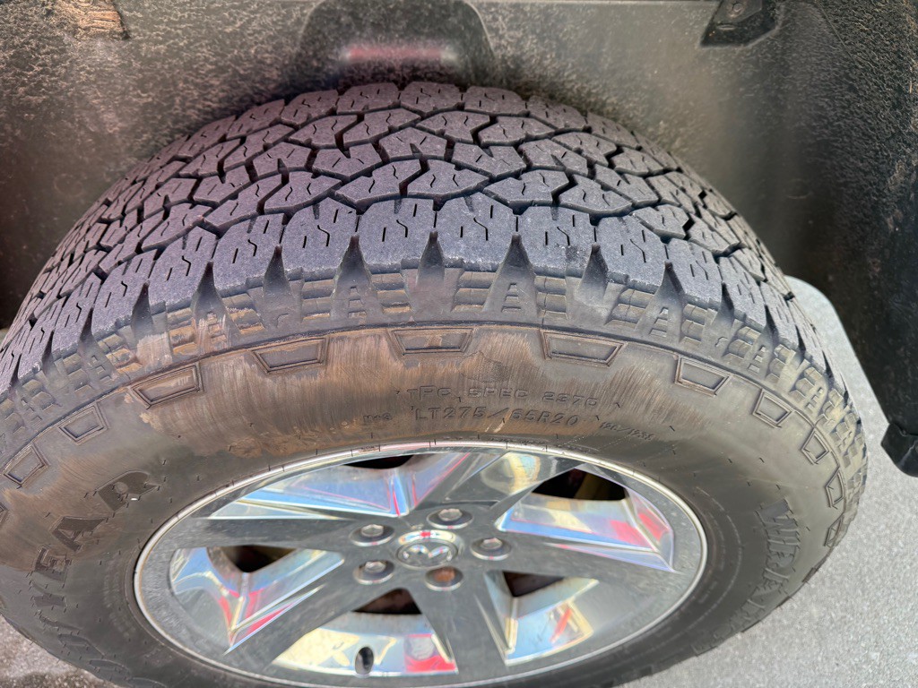 2015 RAM 1500 Image 9