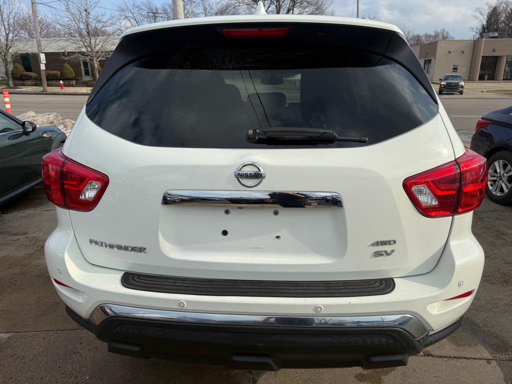 2019 Nissan Pathfinder Image 7