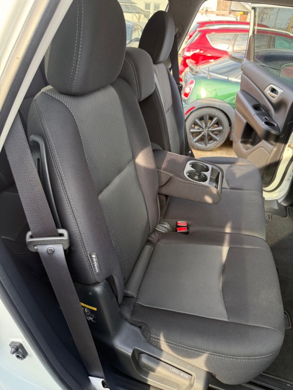 2019 Nissan Pathfinder Image 14