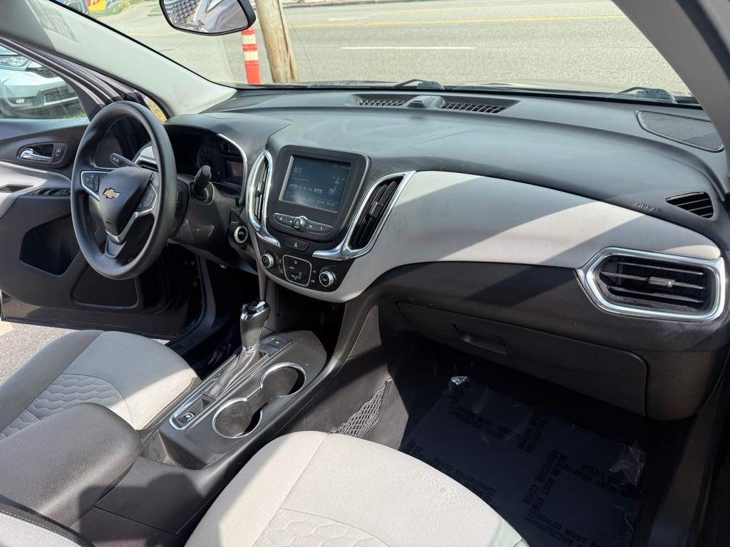 2018 Chevrolet Equinox Image 20