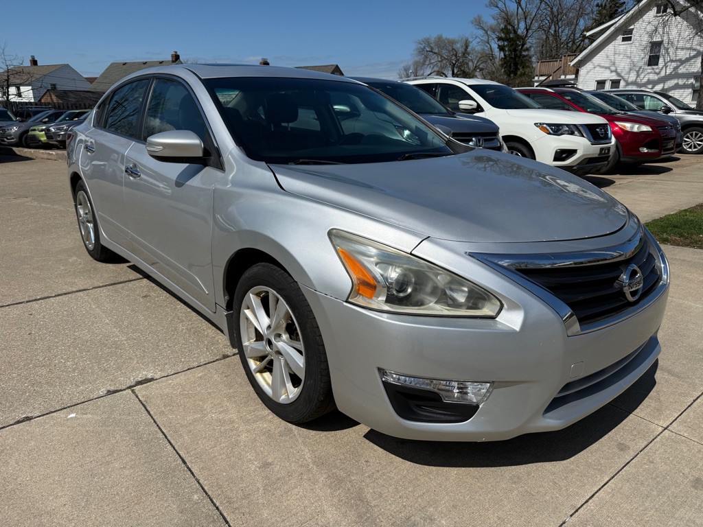 2015 Nissan Altima Image 3