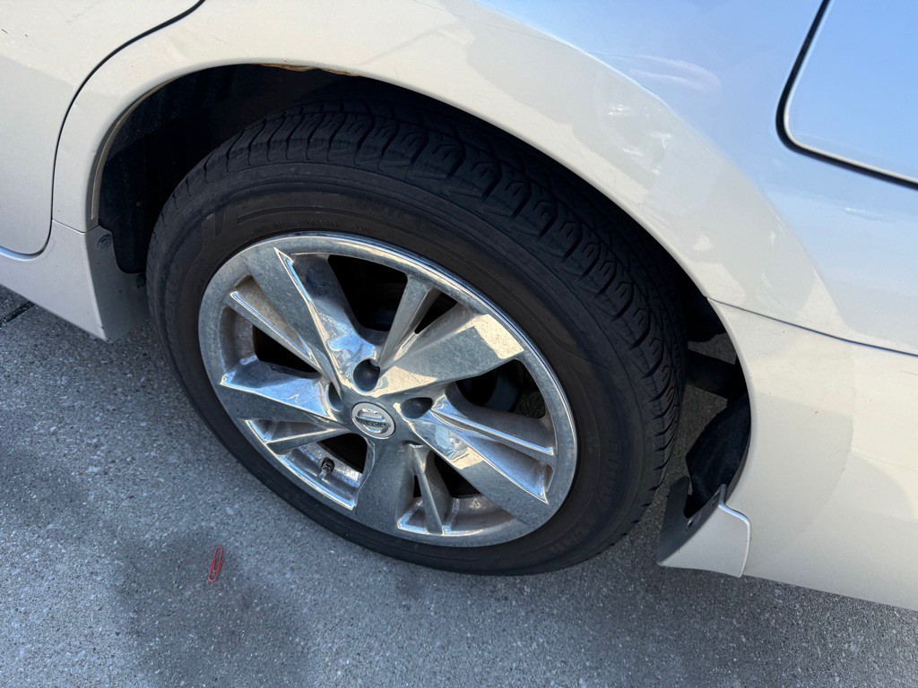 2015 Nissan Altima Image 9