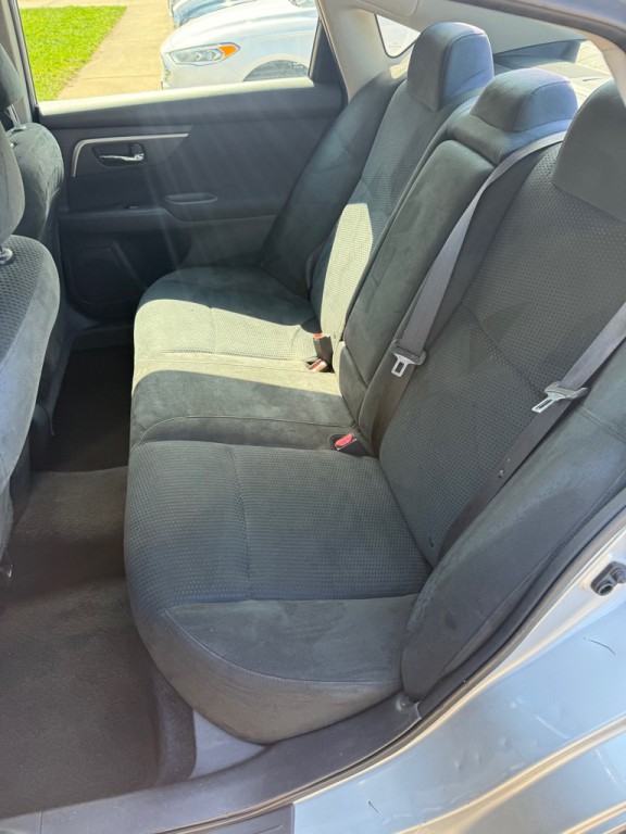 2015 Nissan Altima Image 13