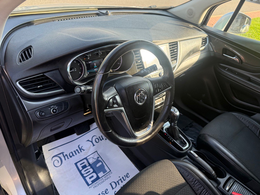 2017 Buick Enclave Image 10