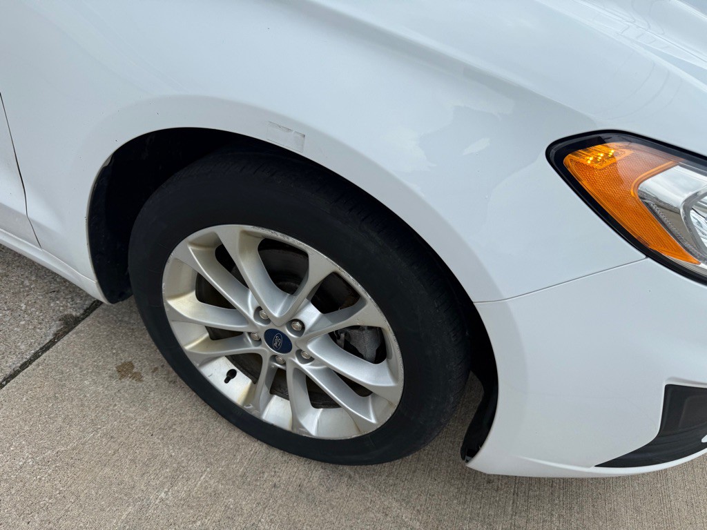 2019 Ford Fusion Image 4