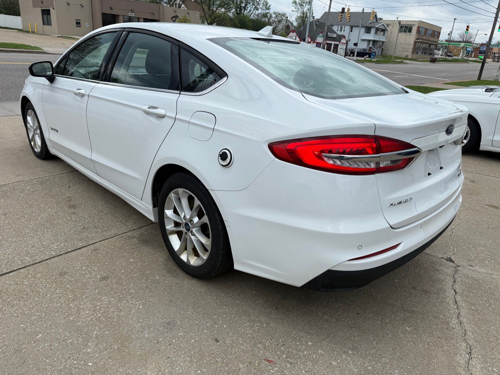 2019 Ford Fusion Image 7