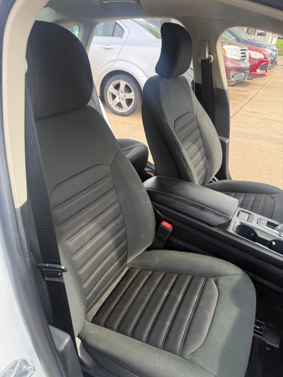 2019 Ford Fusion Image 15