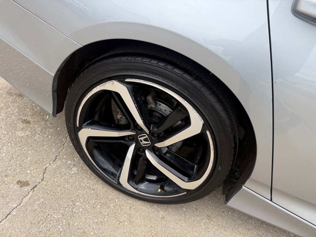 2022 Honda Accord Image 5