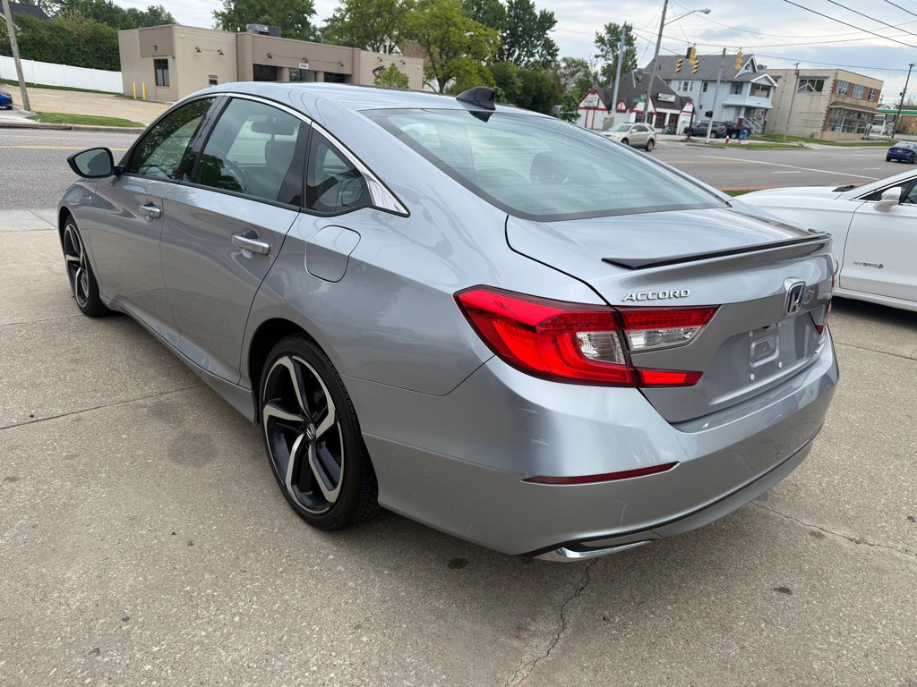 2022 Honda Accord Image 8