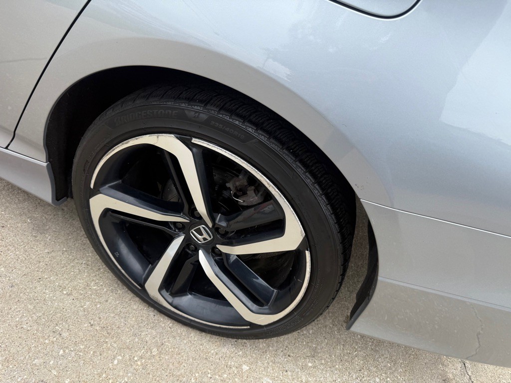 2022 Honda Accord Image 9