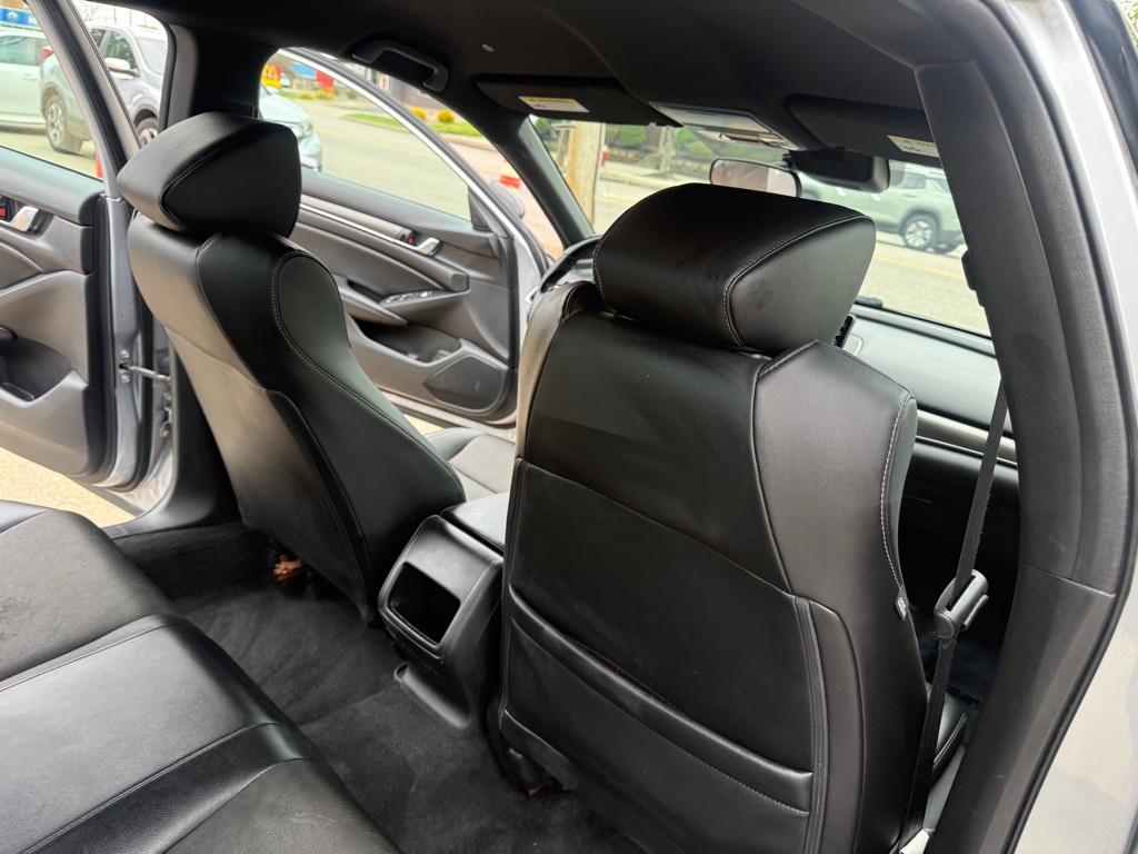 2022 Honda Accord Image 18