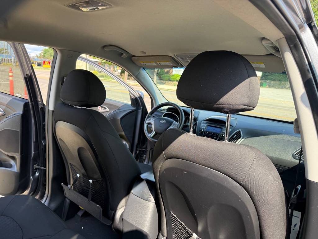 2014 Hyundai Tucson Image 17