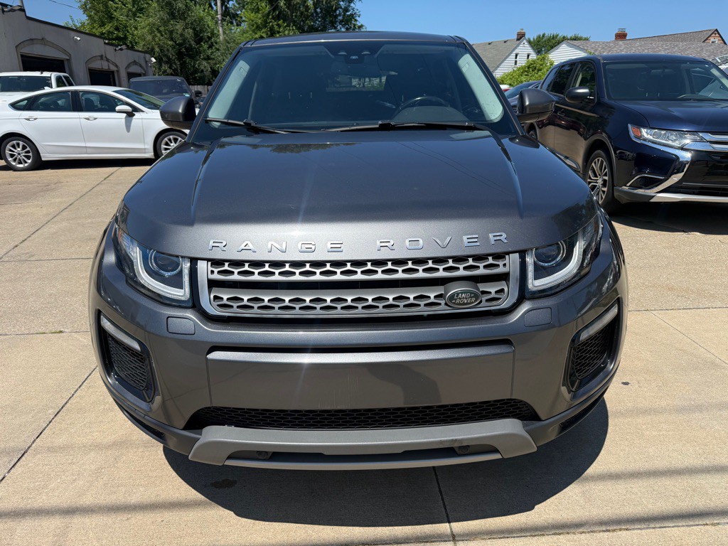 2018 Land Rover Range Rover Evoque Image 2