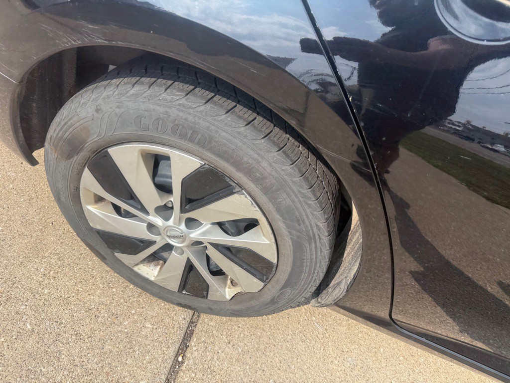 2020 Nissan Altima Image 5