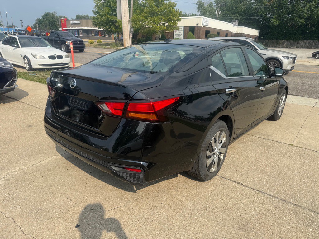 2020 Nissan Altima Image 6