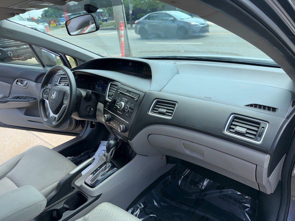 2015 Honda Civic Image 18