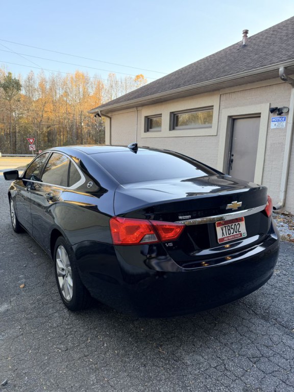 2017 Chevrolet Impala Image 2