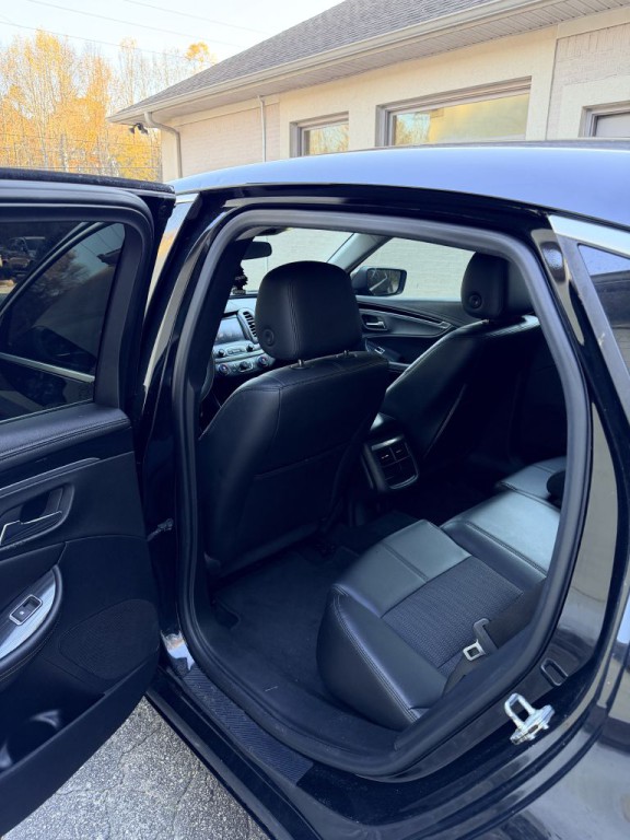 2017 Chevrolet Impala Image 6