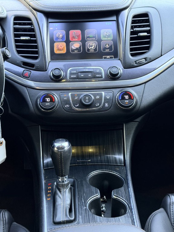 2017 Chevrolet Impala Image 7