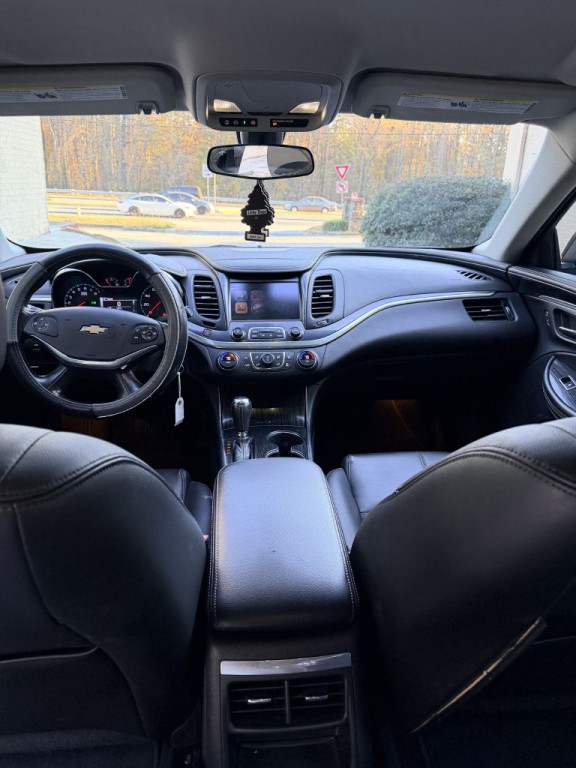 2017 Chevrolet Impala Image 8