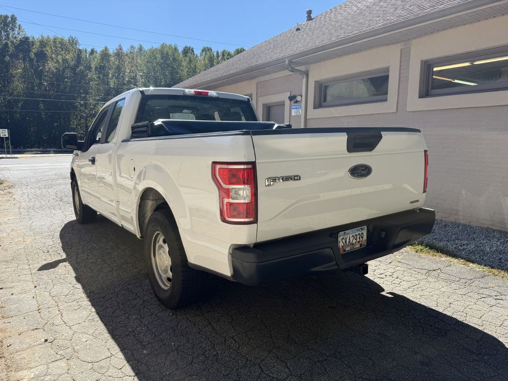 2015 Ford F-150 Image 2